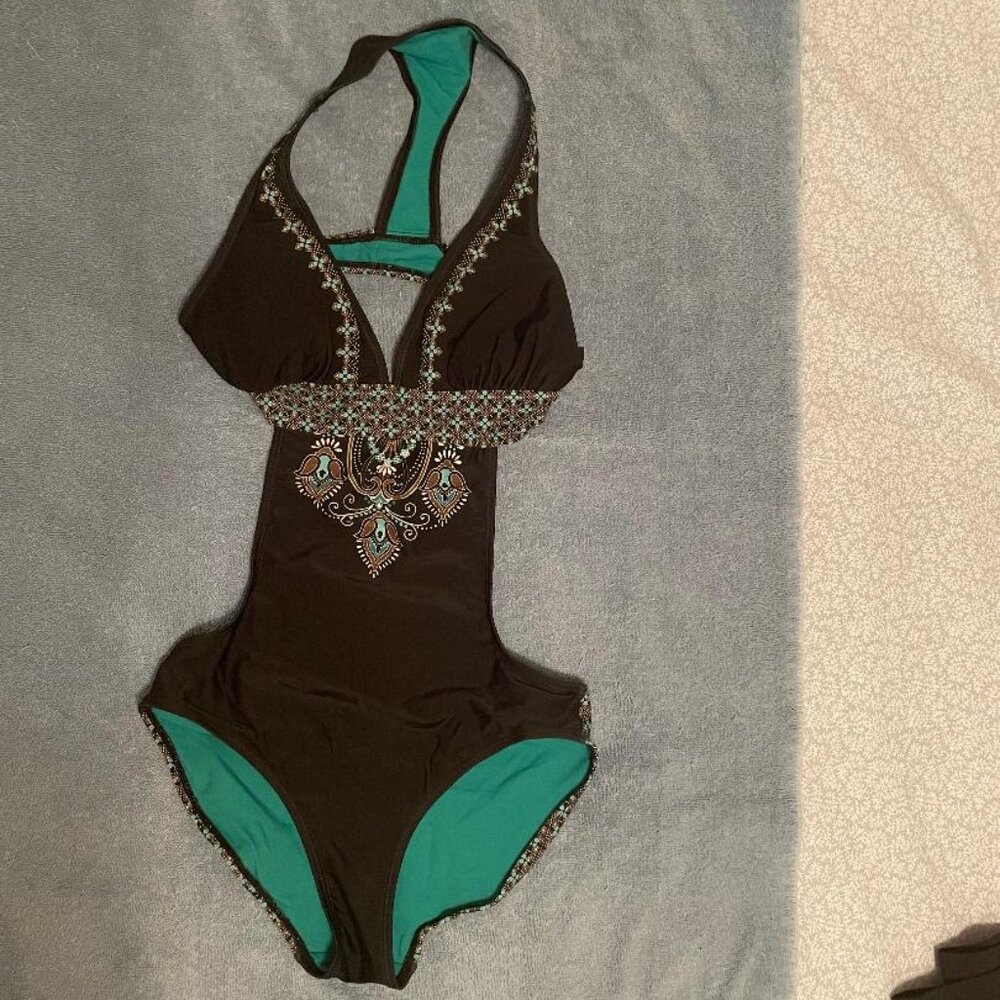 Athleta 1 piece swim suit size S